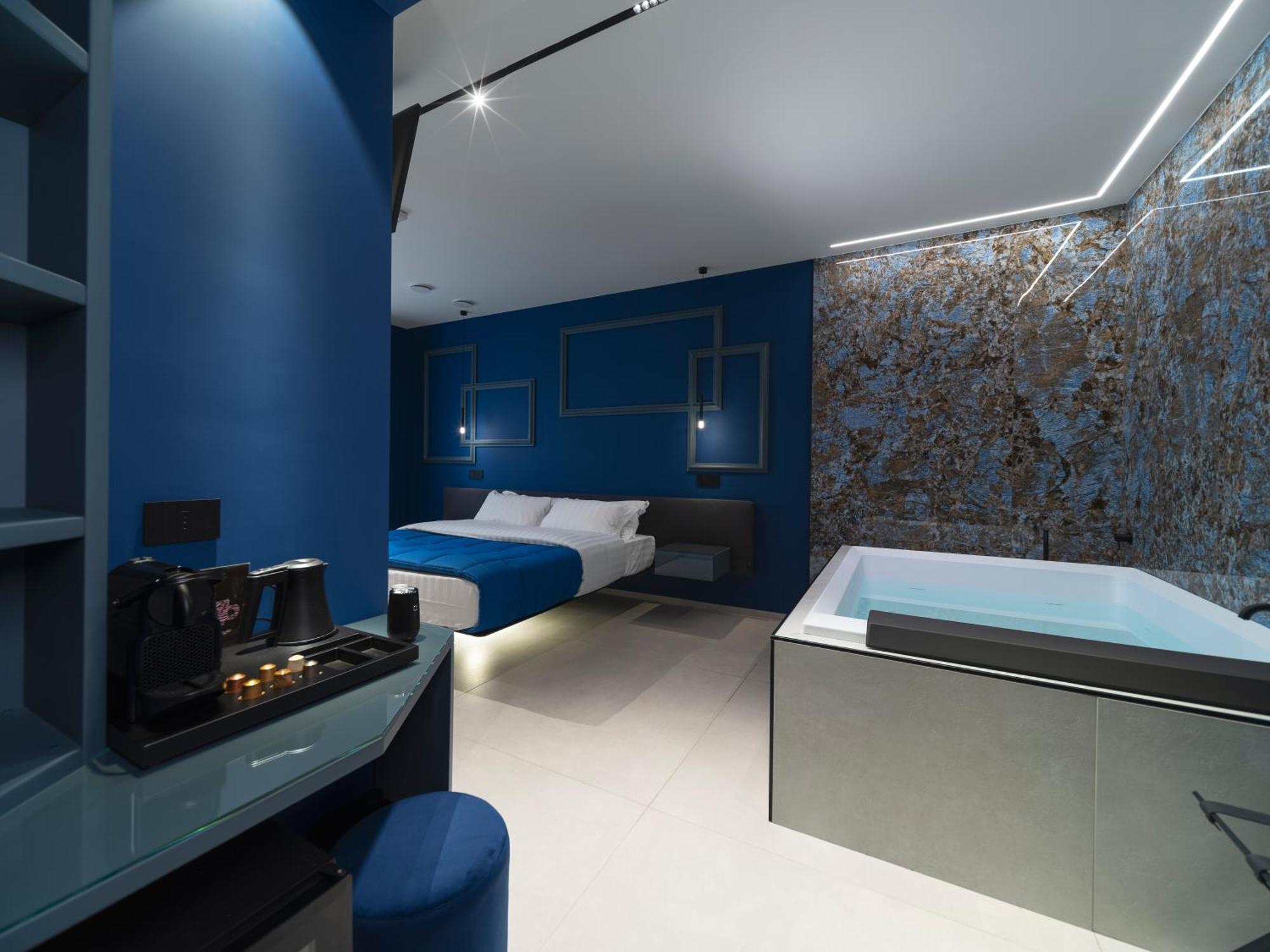 The Cave Suites Spa Βιέστε Εξωτερικό φωτογραφία